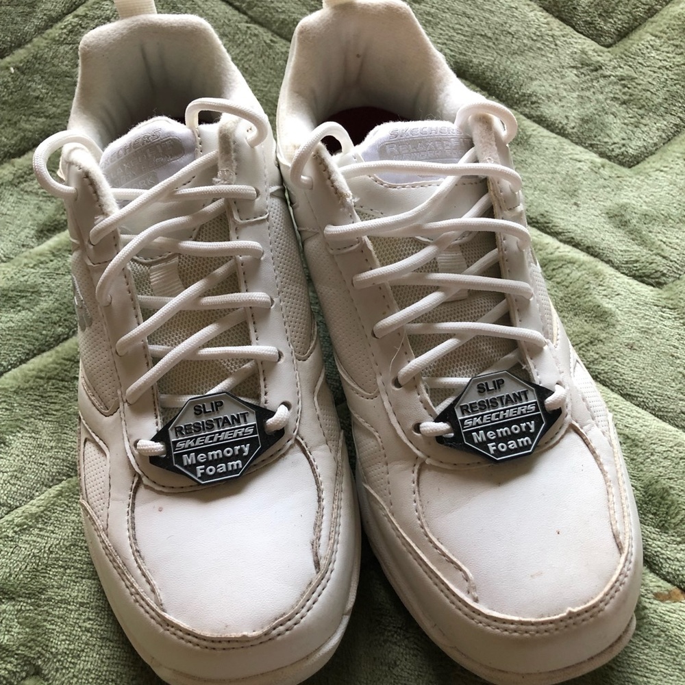 Slip resistant SKETCHERS